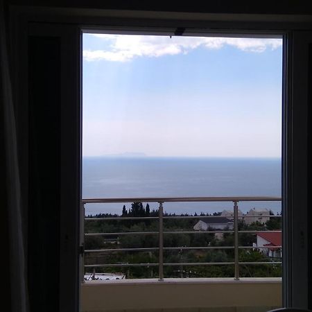 El Doro Rooms Dhermi Ngoại thất bức ảnh